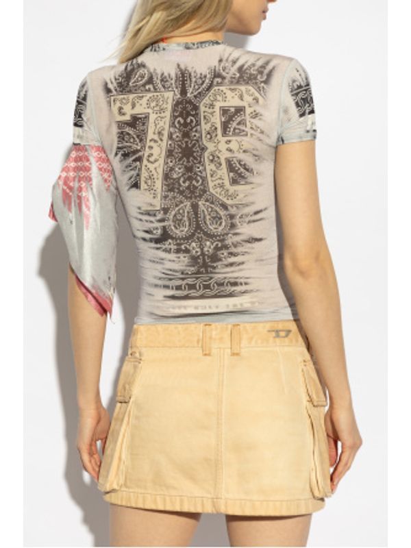 T-Dana Bandana Detail Short Sleeve T-Shirt