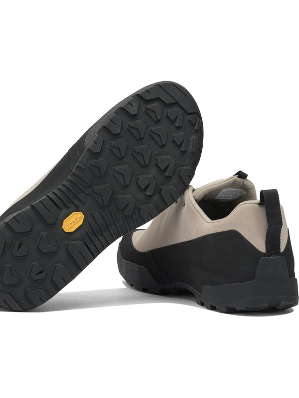 Arc'Teryx Beige Black Low Top Sneakers