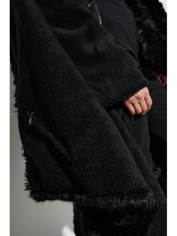 Oversize Fake Fur Cape