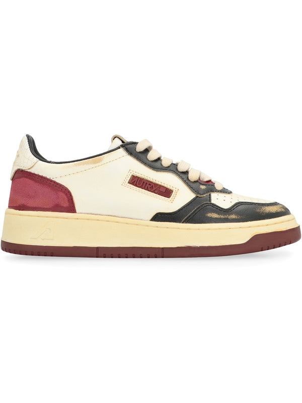 Super Vintage Medalist Sneakers