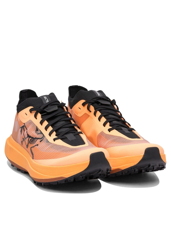 Sylan Low Top Sneakers