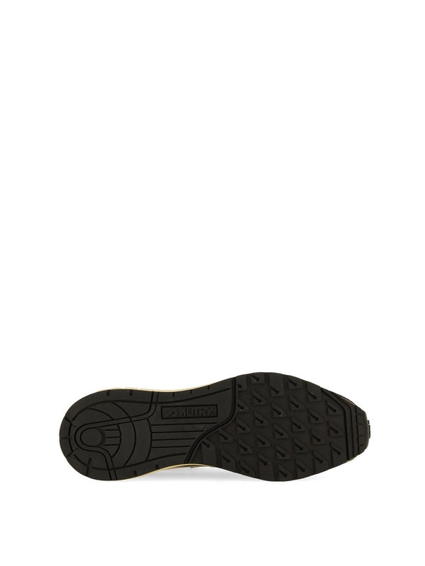 Reelwind Low Top Sneakers