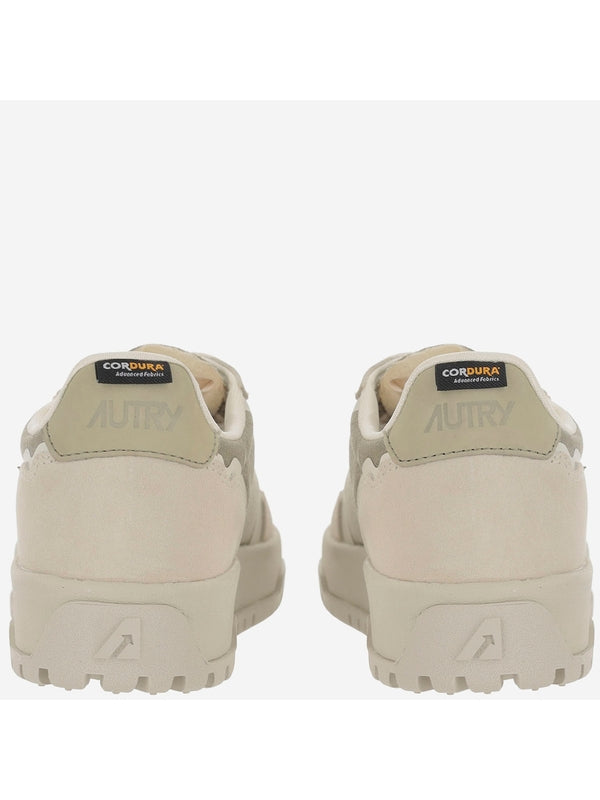 Wildpace Logo Tab Low-Top Sneakers