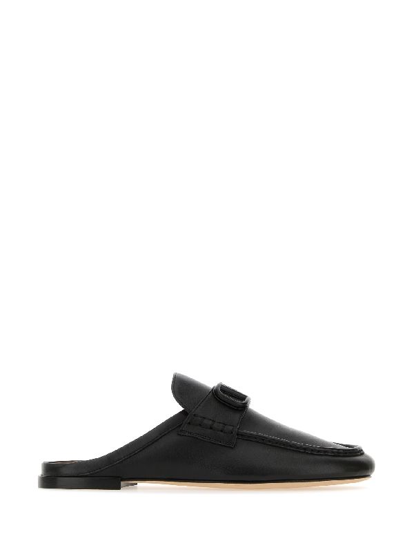 Signature V Logo Leather Loafers