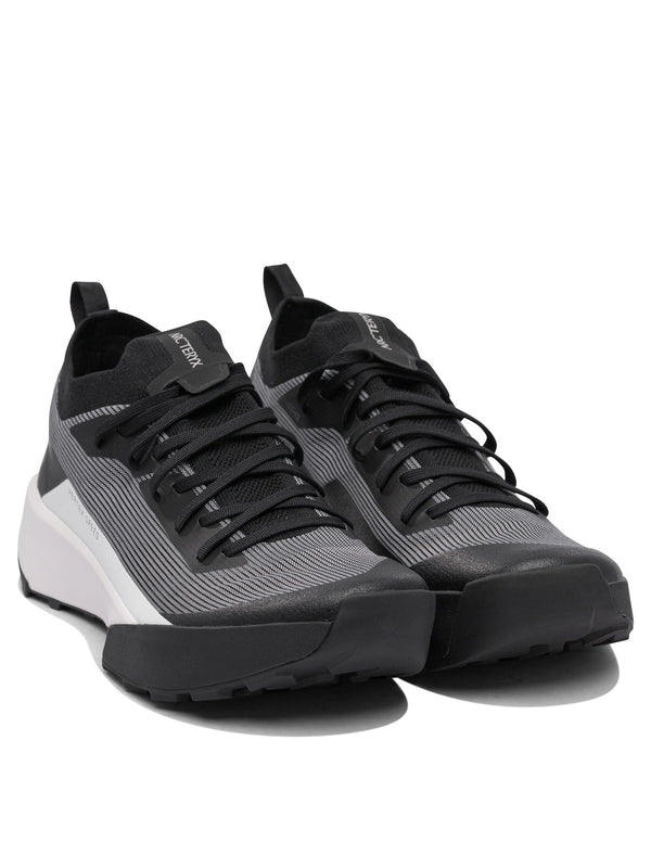 Speed Lowtop Sneakers