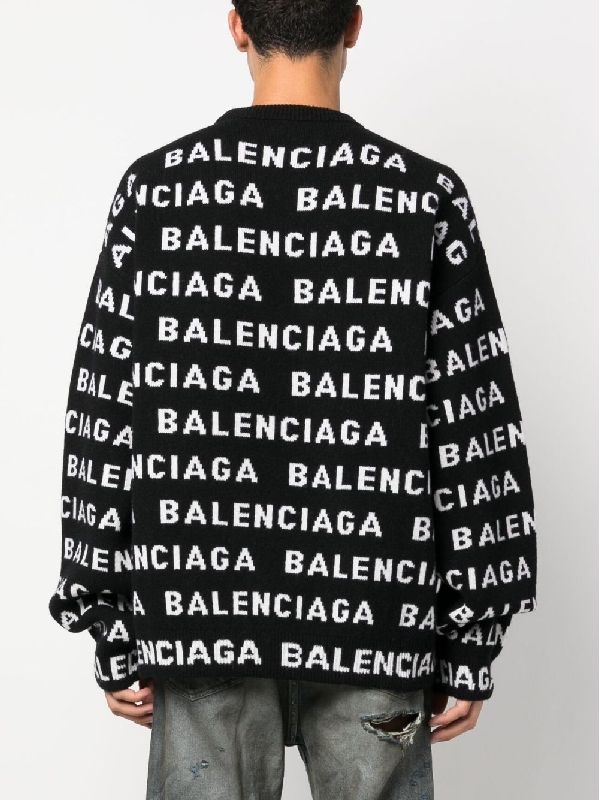 All-over Logo
  Jacquard Wool Knit