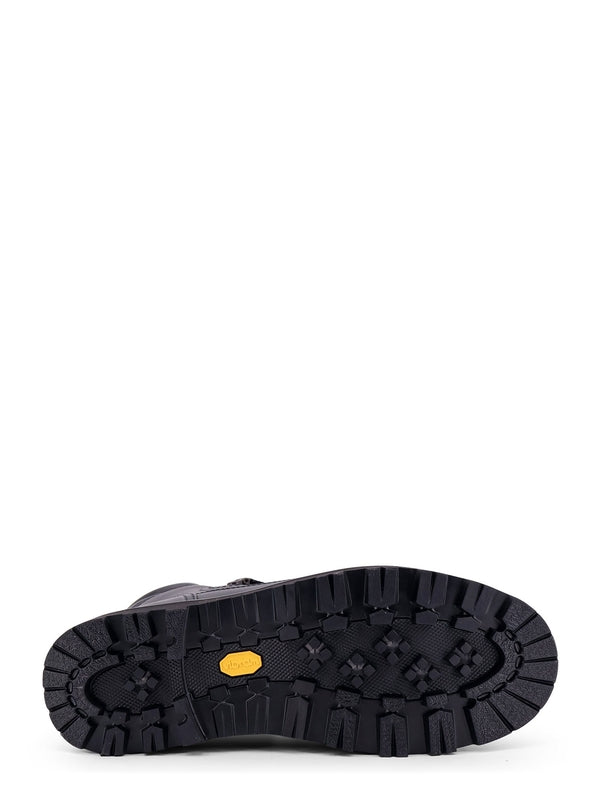 MONCLER - Peka Track Leather Lace-Up Boots - Jente