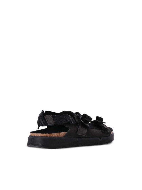 Shinjuku Leather Fabric
  Sandals