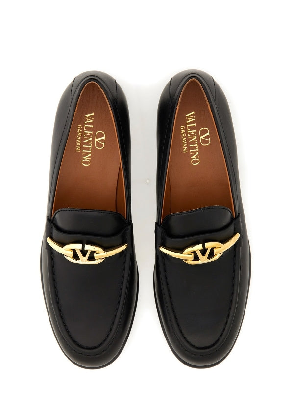 V Logo Bold Edition Loafers