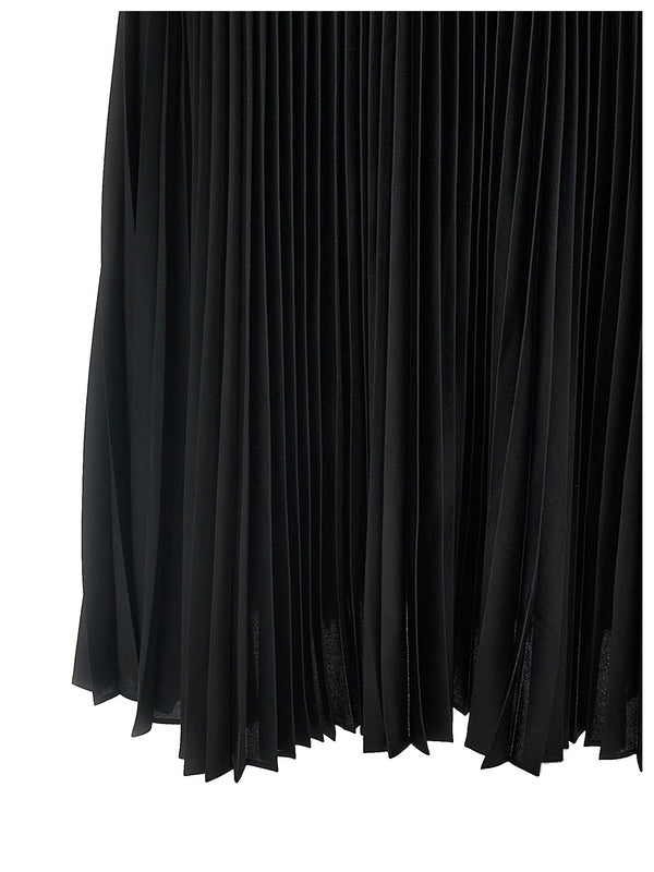 Crewneck
  Pleated Long Dress