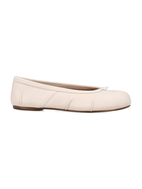 Maison Margiela Tabi Beige Flat Shoes