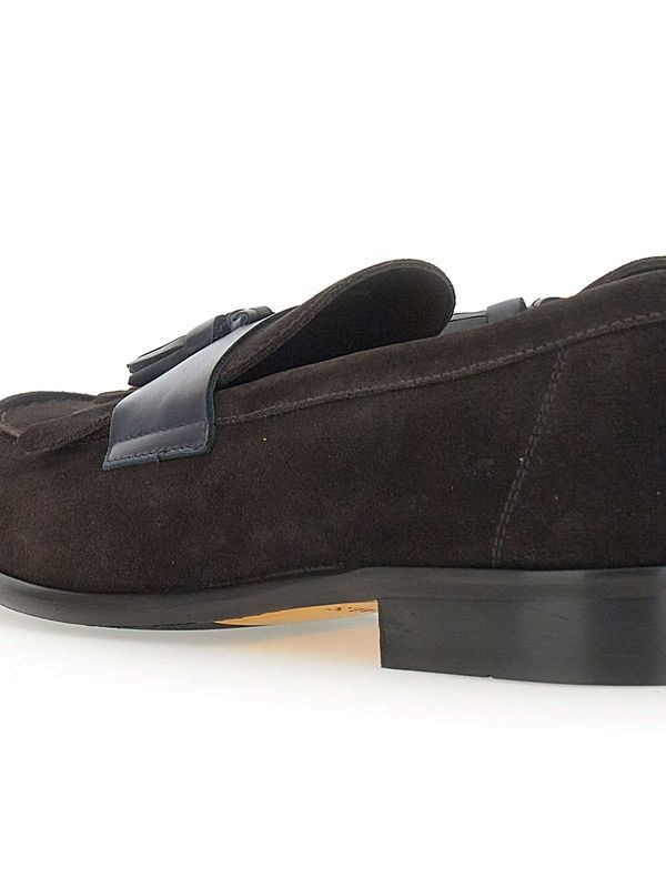 Tassel Decoration Leather Loafers