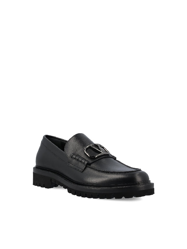 V Logo Leather Loafers