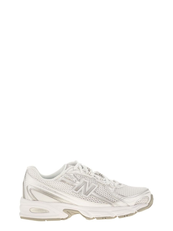 740 Logo Low-Top Sneakers