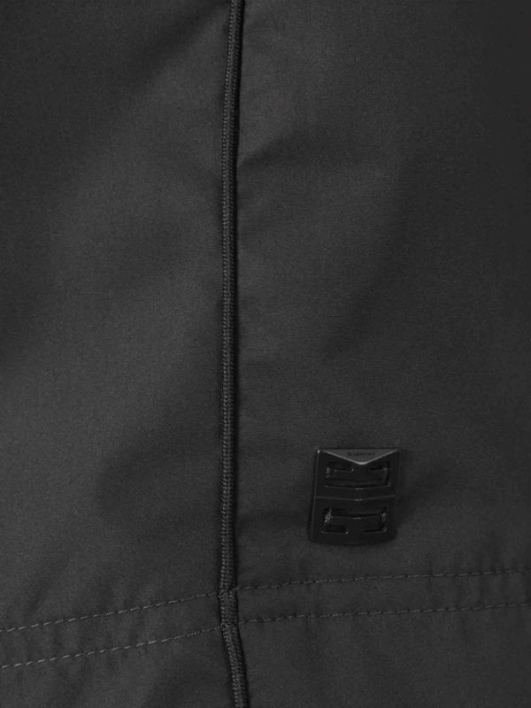 4G Logo
  Decoration Bermuda Shorts