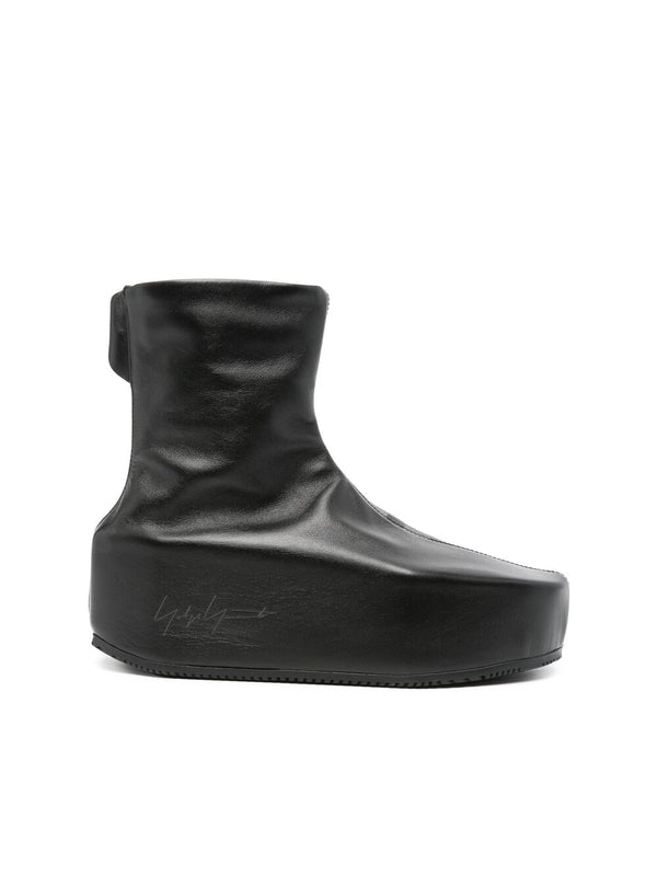 Y-3 - Kyasu Leather Ankle Boots - Jente