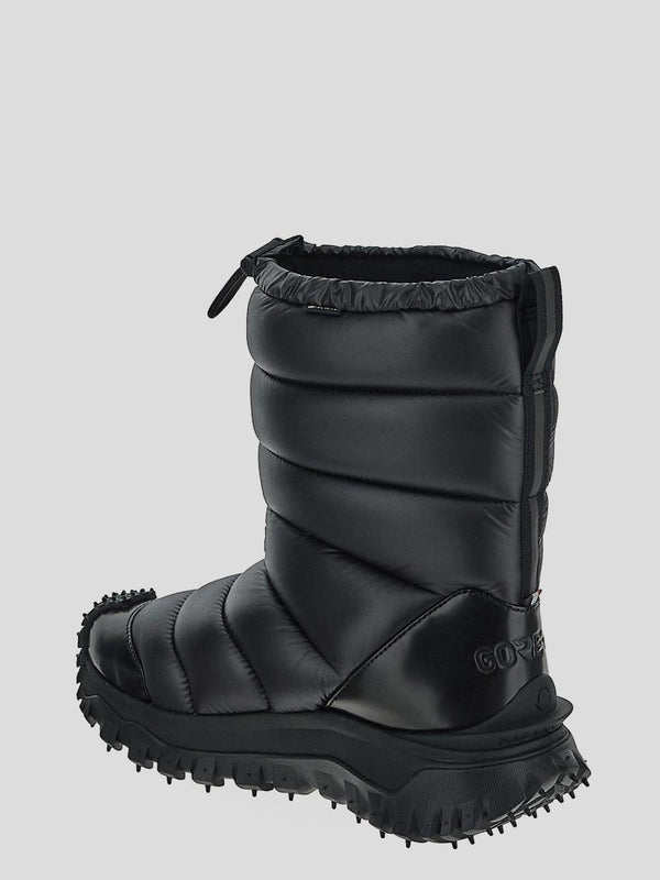 Apres Logo Patch Ankle Boots