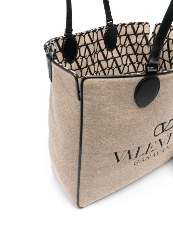 V Logo Wool Blend Tote Shoulder Bag