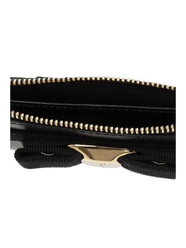 Bara Bow Black
  Leather Zipper Cardholder