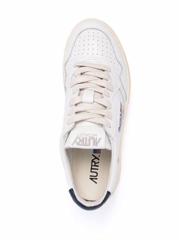 Medalist Low-Top Sneakers