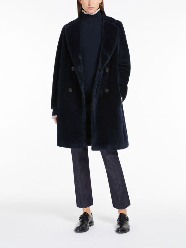 Roseto Shearling Coat