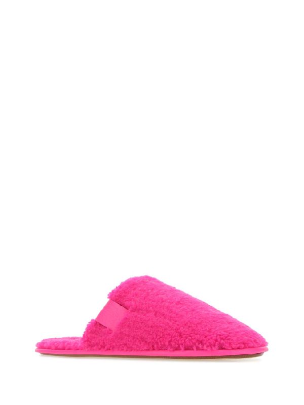 Anagram Tab Pink Fleece Slippers