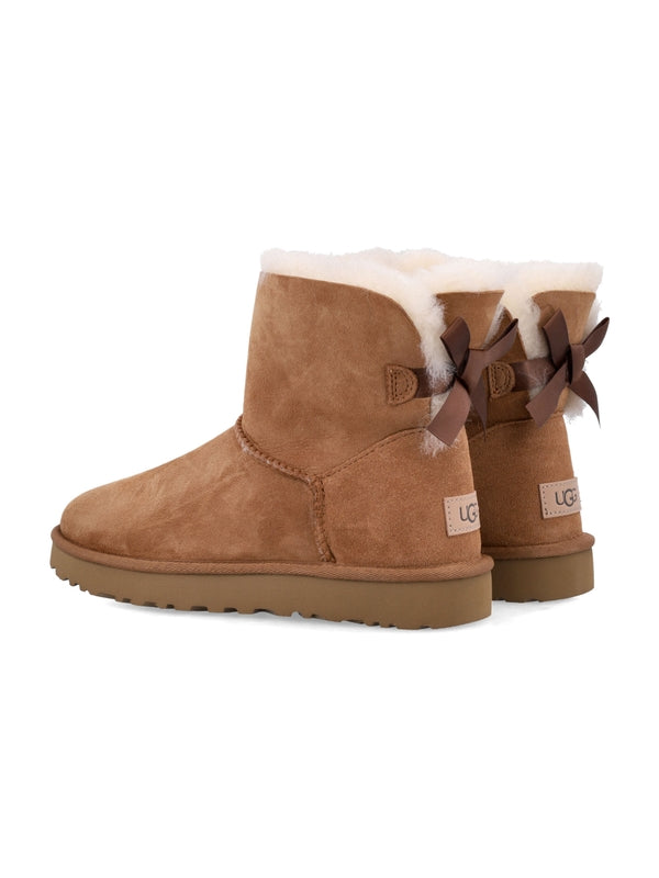 Woman's Mini Bailey bow II boots Ankle Boots