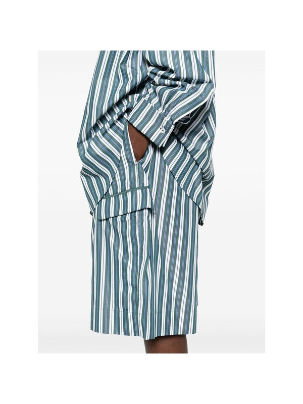 Stripe Pattern Pocket Detail
  Shorts