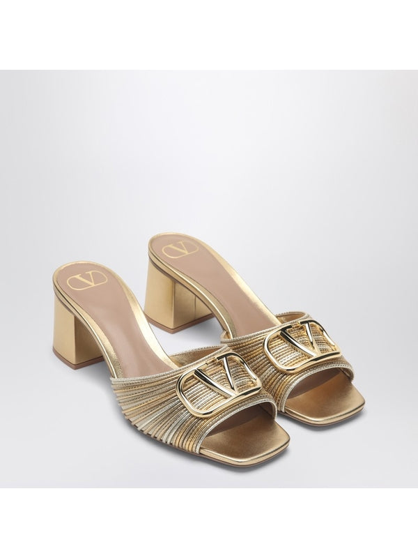 V Logo Signature Leather Sandal Heels