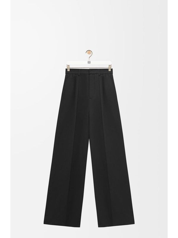 One Tuck Cotton Wide
  Pants