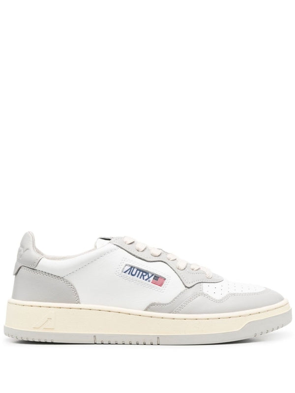 Medalist Lowtop Sneakers