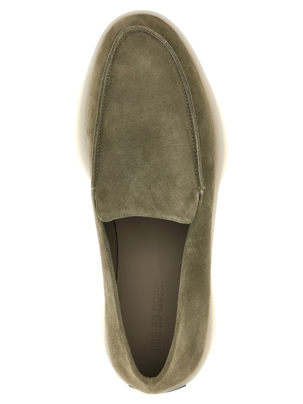 Round Toe
  Suede Loafers