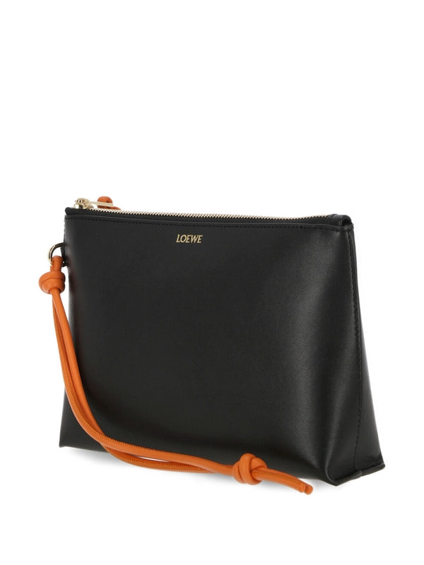 Note T Leather Clutch Bag