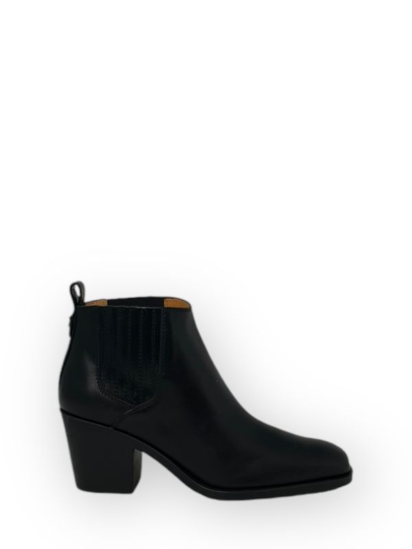 Black Leather Chelsea Boots