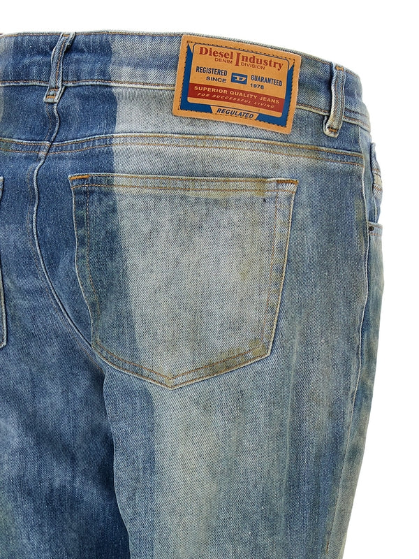 Washing Detail
  Denim Pants