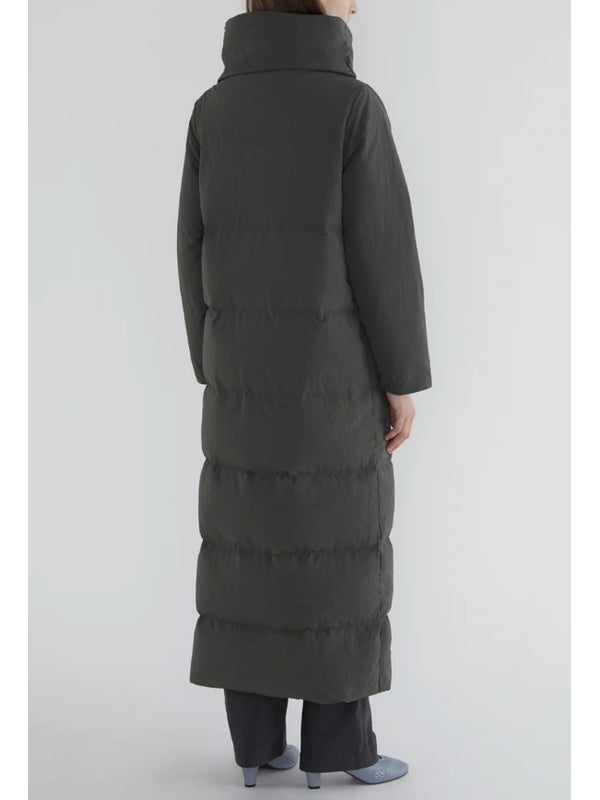 Long Pruit High-Neck Padded Jacket