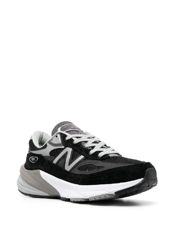 990 V6 Low-Top Sneakers