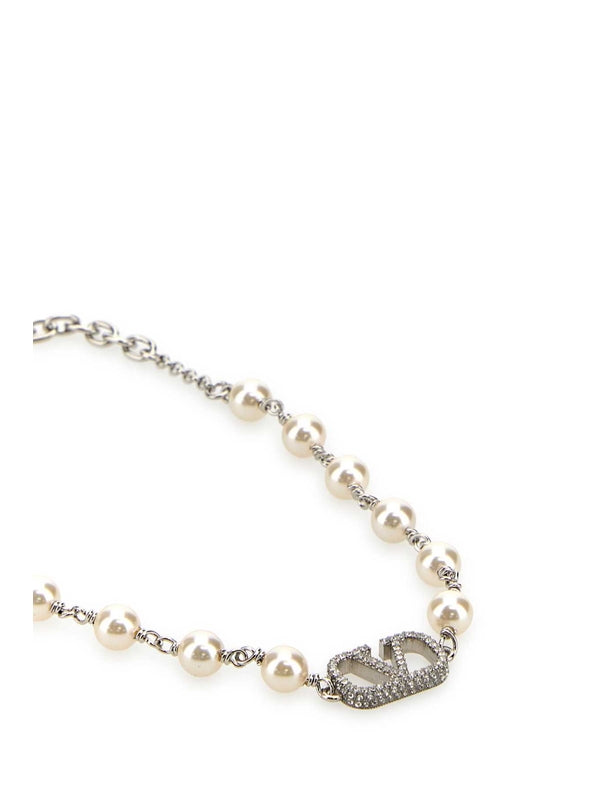 Crystal V Logo Pearl Bracelet