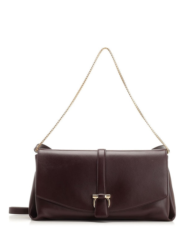 ミディアムレザーショルダーバッグ