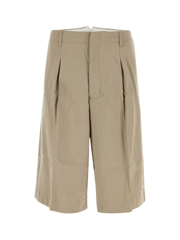 Pleats Bermuda Shorts