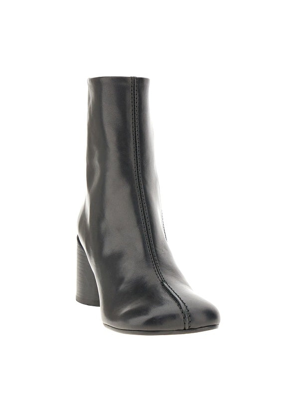 Anatomic Leather Ankle Boot
  Heel