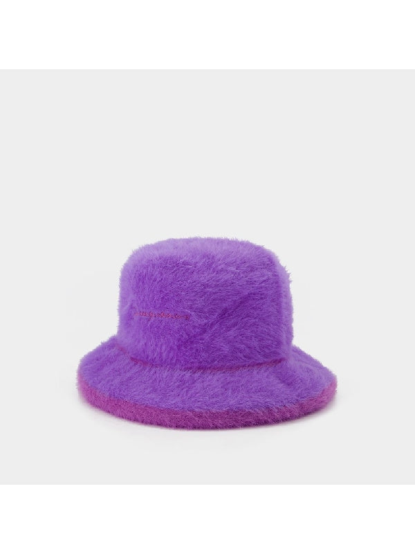 Neve Fluffy Bucket Hat