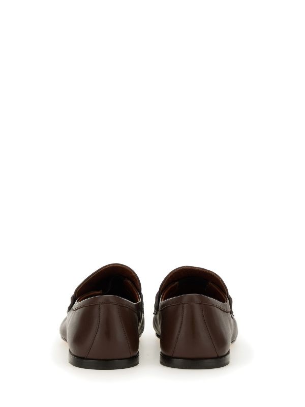 V Logo Detail Leather Loafers