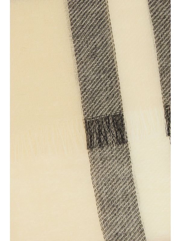 Check Pattern Wool Muffler