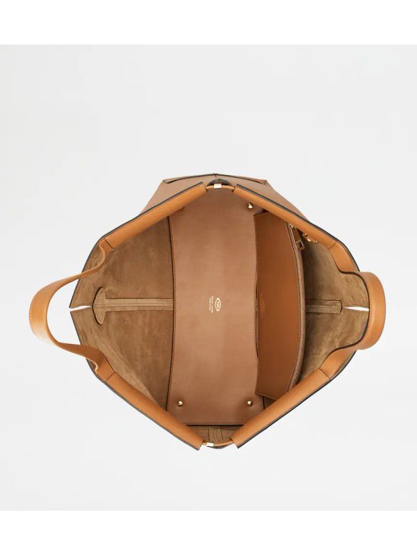 Di Leather Medium Tote Bag