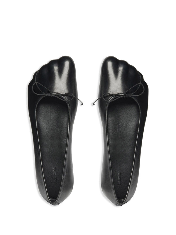 Anatomic Leather Flat Shoes