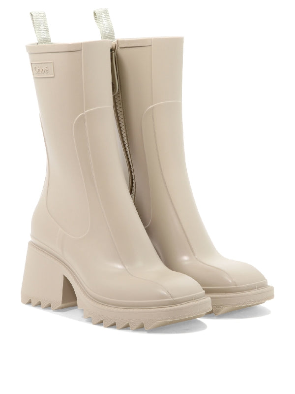 Betty Logo Rubber Rain Boots