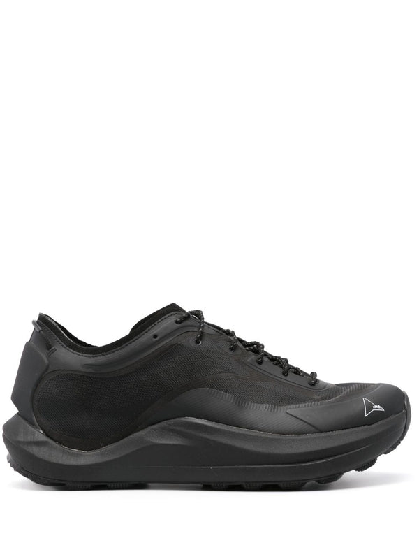 Roa Black Low Top Sneakers