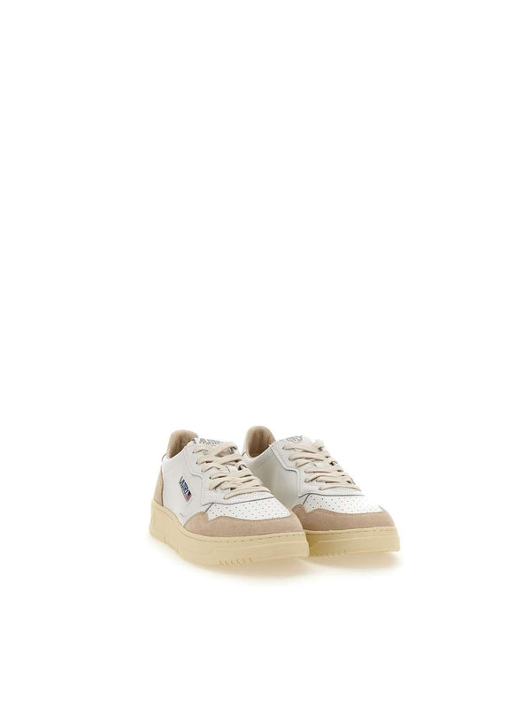 Medalist Lowtop Sneakers