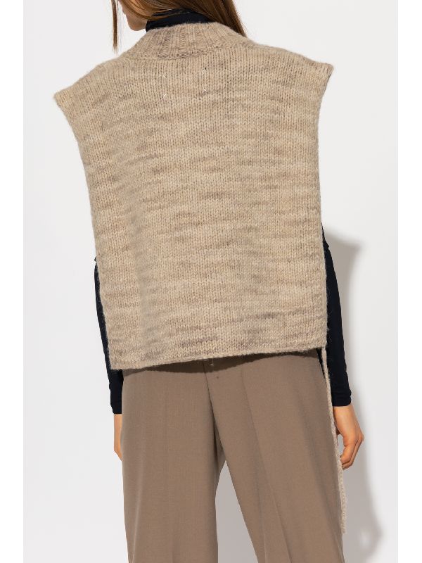 V-neck Knit
  Vest